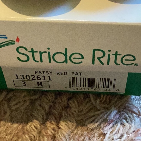 Vintage 1995 GIRL STRIDE RITE PATSY RED PATENT LEATHER BOW SHOES SZ. 3 Months - Picture 2 of 9